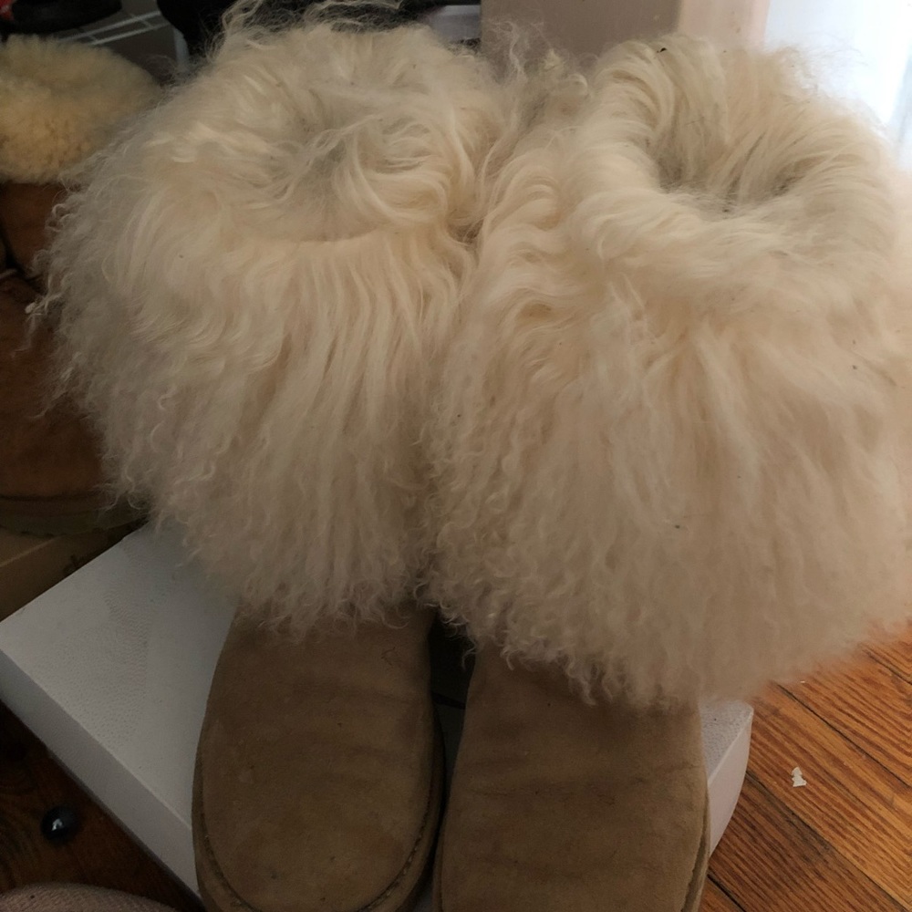 UGGS Lila boots